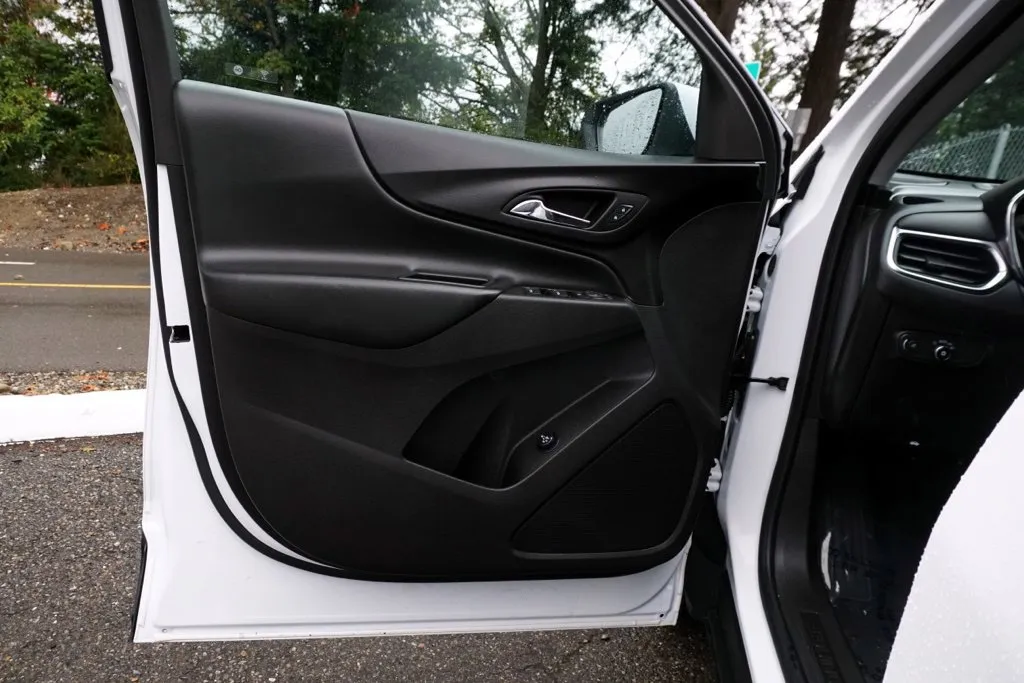 Chevrolet Equinox photo 13