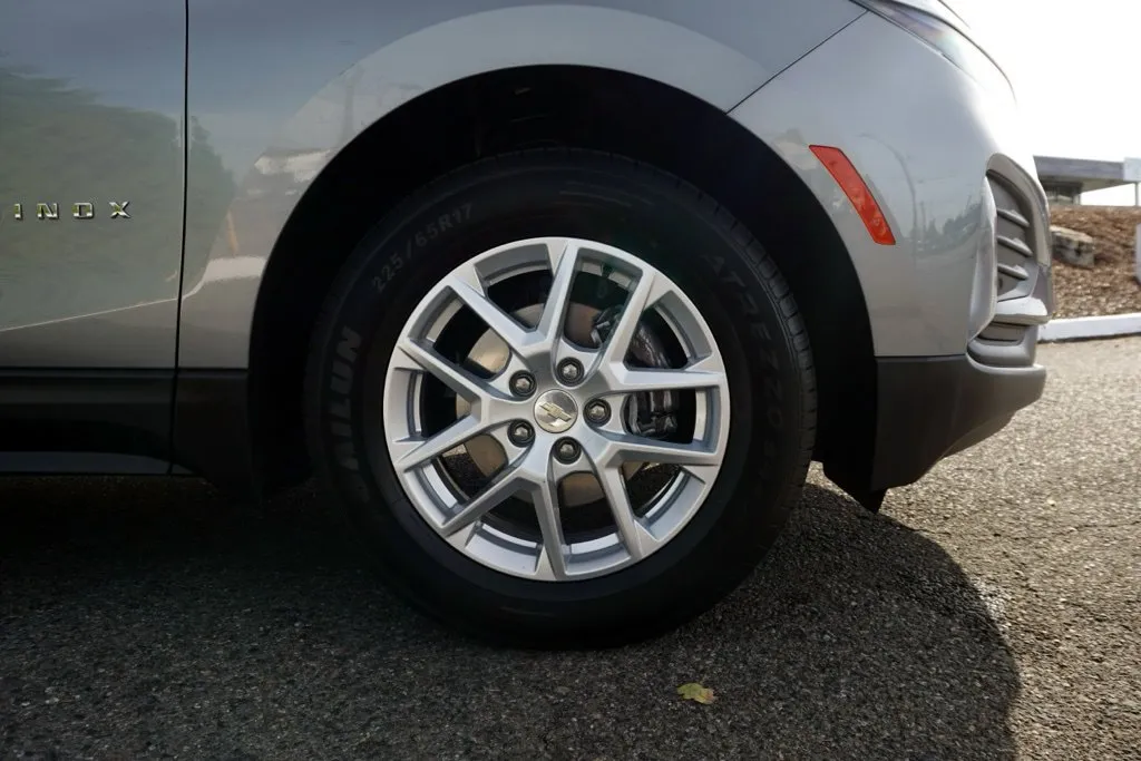 Chevrolet Equinox photo 9