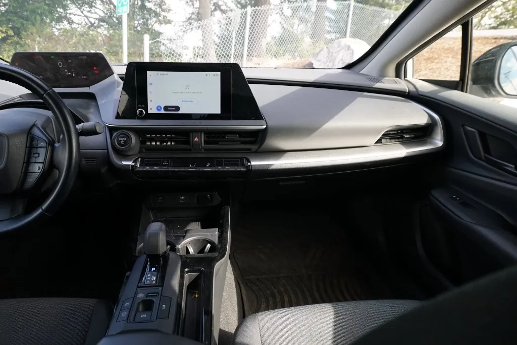 Toyota Prius photo 15