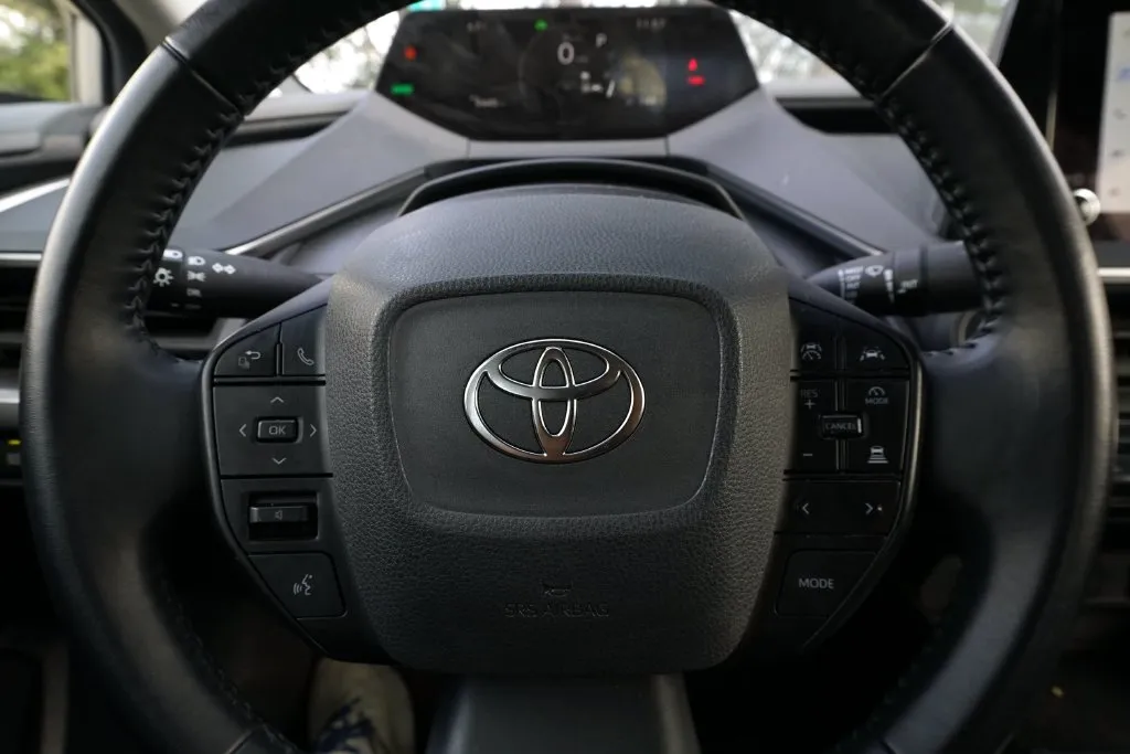 Toyota Prius photo 20