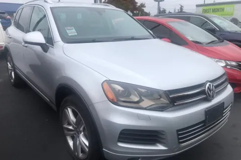 Photos of 2012 Volkswagen Touareg V6 TDI Sport AWD for sale in Tacoma, WA at South Tacoma Auto