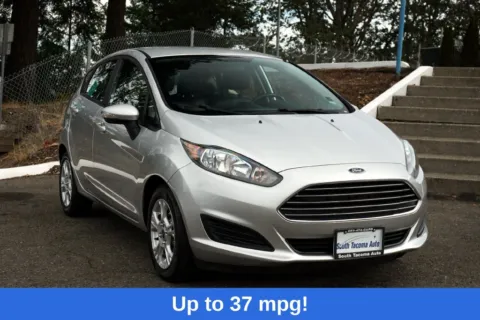 Silver 2016 Ford Fiesta SE for sale in Tacoma, WA