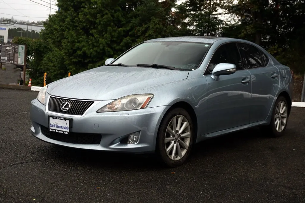 Lexus IS photo 7