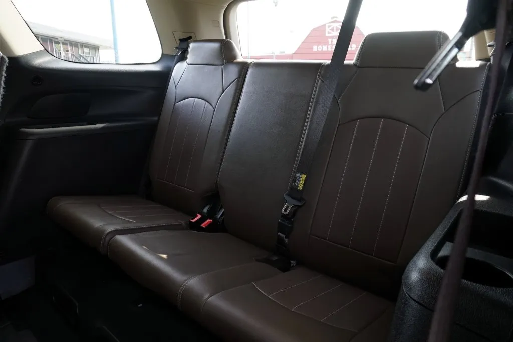 GMC Acadia photo 19