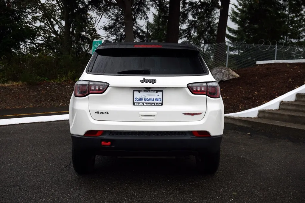Jeep Compass photo 4