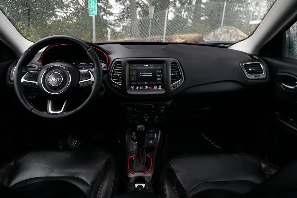 Jeep Compass photo 16