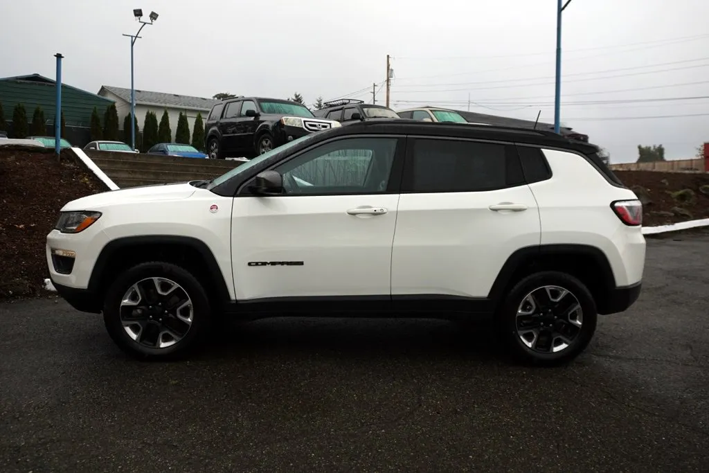 Jeep Compass photo 8