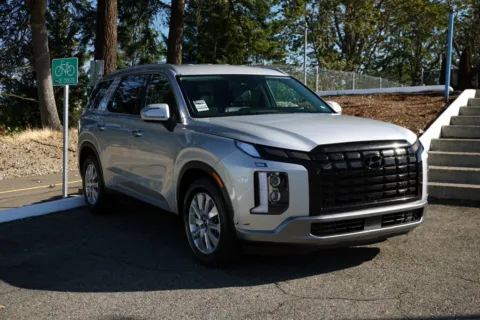 Silver 2025 Hyundai Palisade SEL for sale in Tacoma, WA