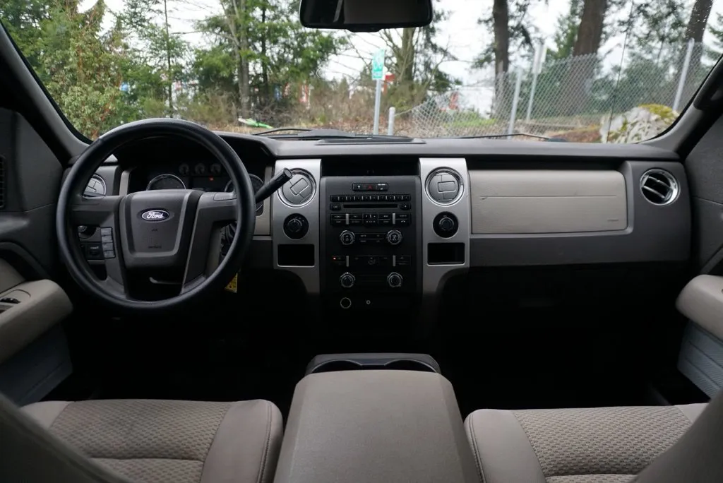 Ford F-150 photo 14