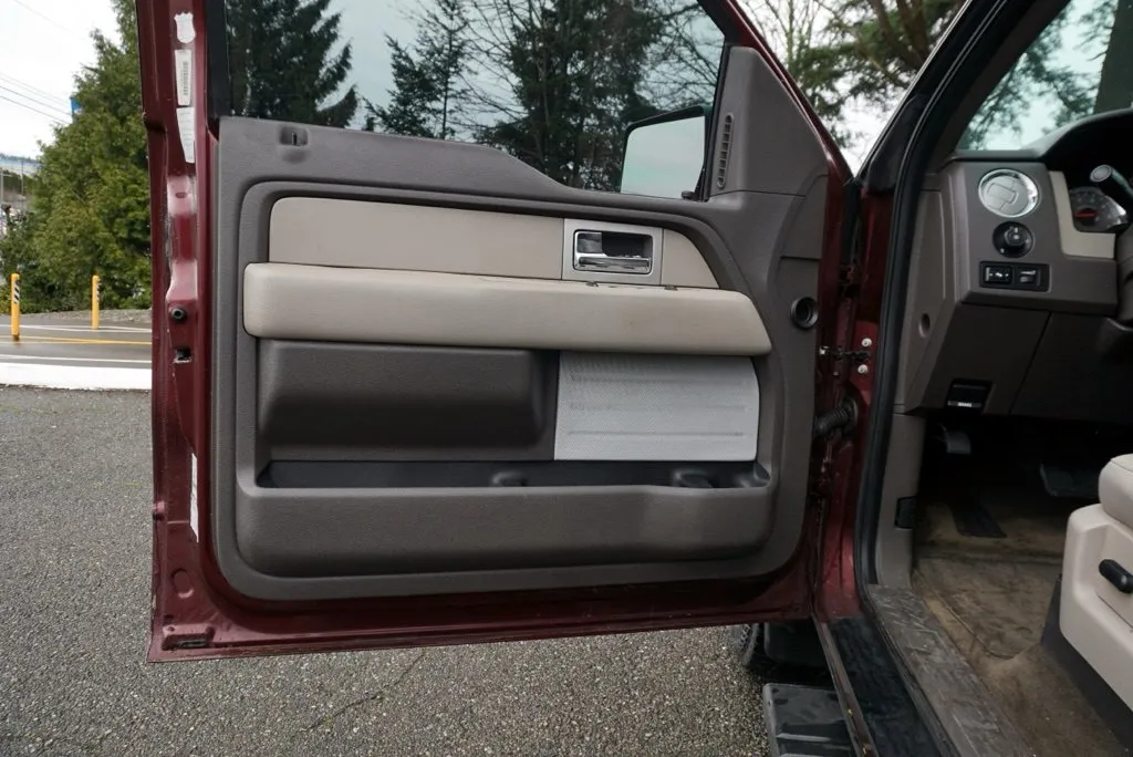 Ford F-150 photo 21