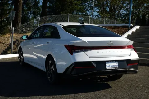 More photos of 2025 Hyundai Elantra SEL Convenience at South Tacoma Auto, WA