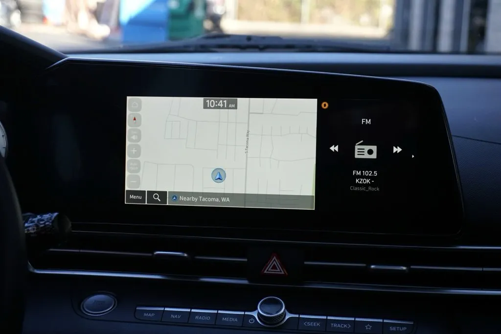Hyundai Elantra photo 28