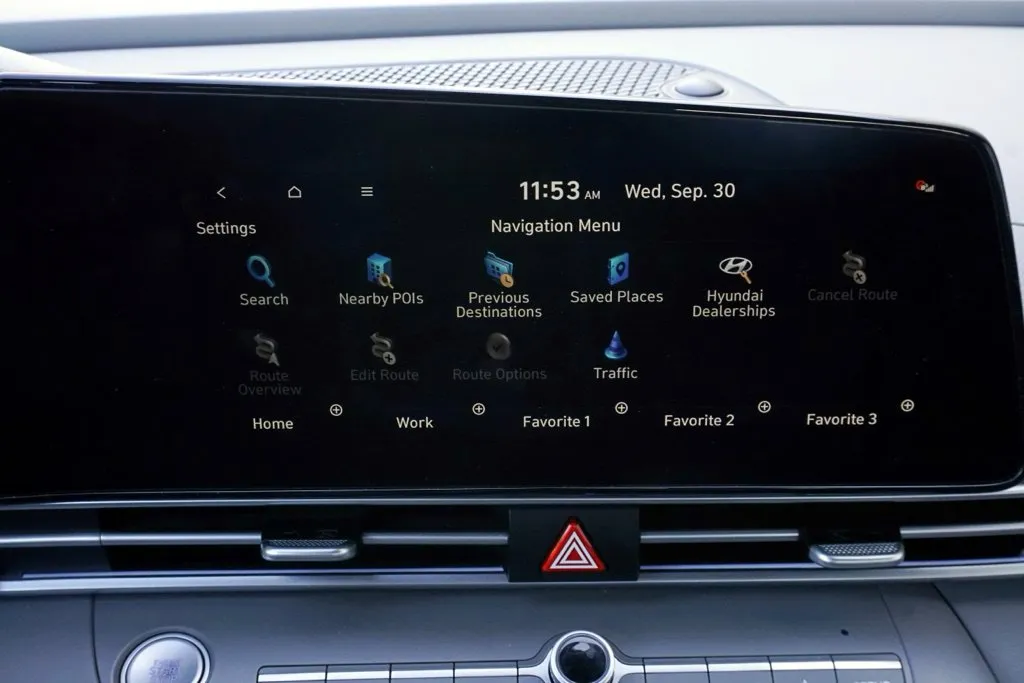 Hyundai Elantra photo 26