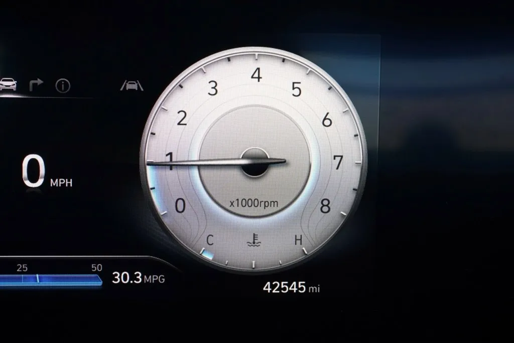 Hyundai Elantra photo 25