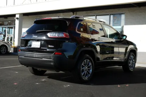 Another view of 2020 Jeep Cherokee Latitude Plus for sale in Tacoma, WA at South Tacoma Auto