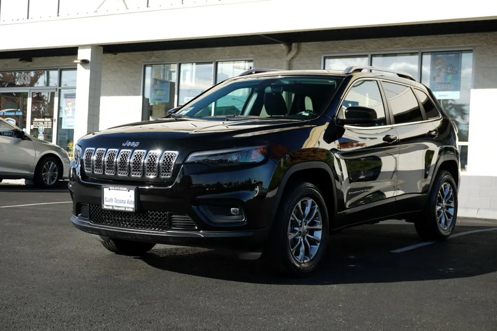 Jeep Cherokee photo 7