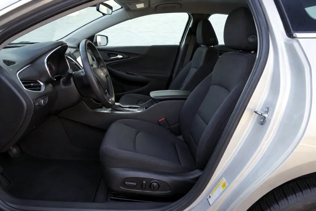 Chevrolet Malibu photo 16