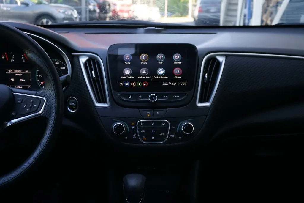 Chevrolet Malibu photo 25