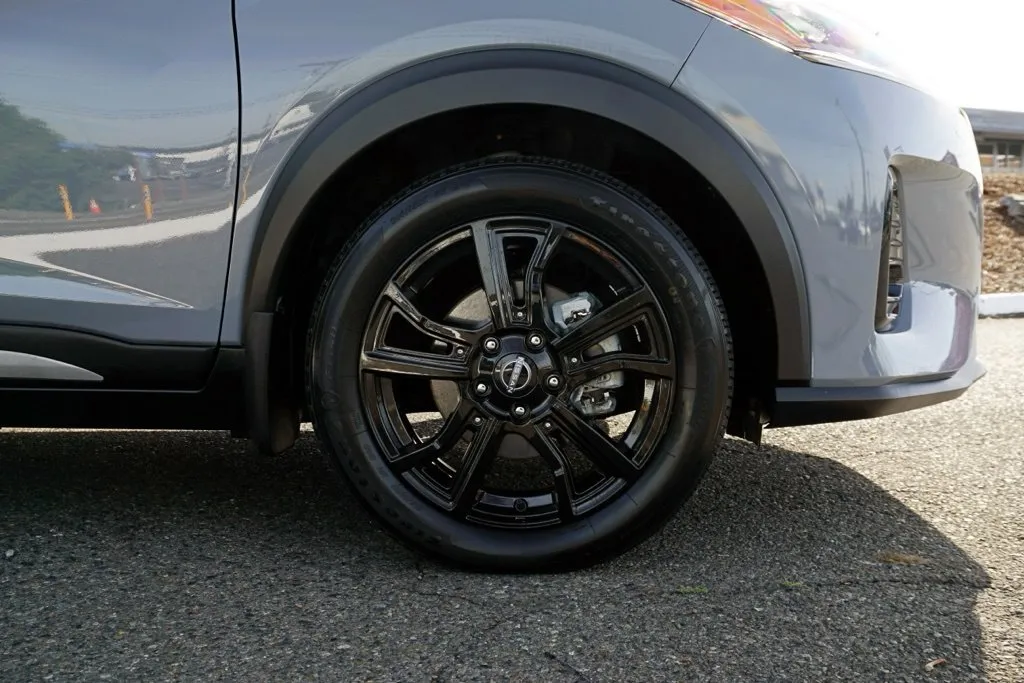 Nissan Kicks photo 9