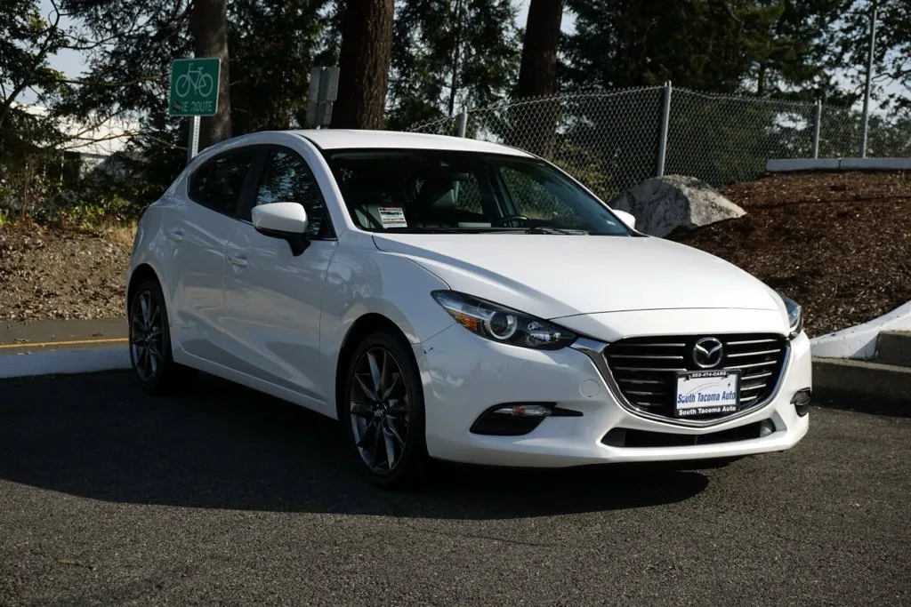 White 2018 Mazda Mazda3 Touring for sale in Tacoma, WA