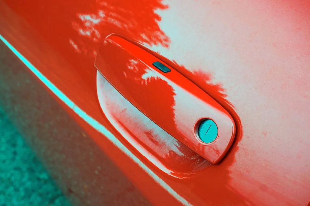 Dodge Challenger photo 12