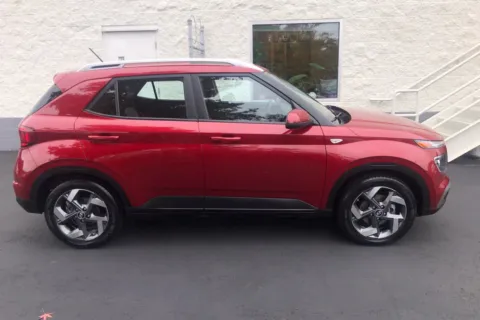 More photos of 2025 Hyundai Venue SEL at South Tacoma Auto, WA