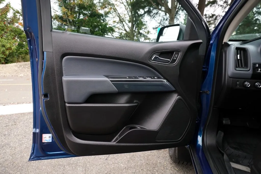Chevrolet Colorado photo 13
