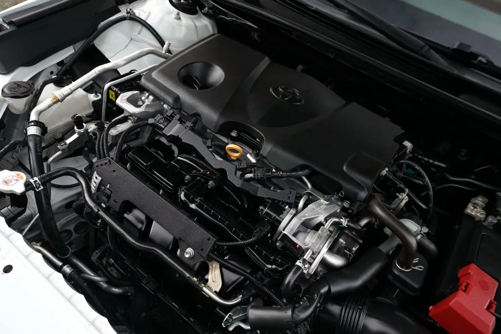 Toyota Camry photo 11