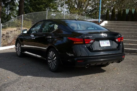 More photos of 2024 Nissan Altima 2.5 SV at South Tacoma Auto, WA