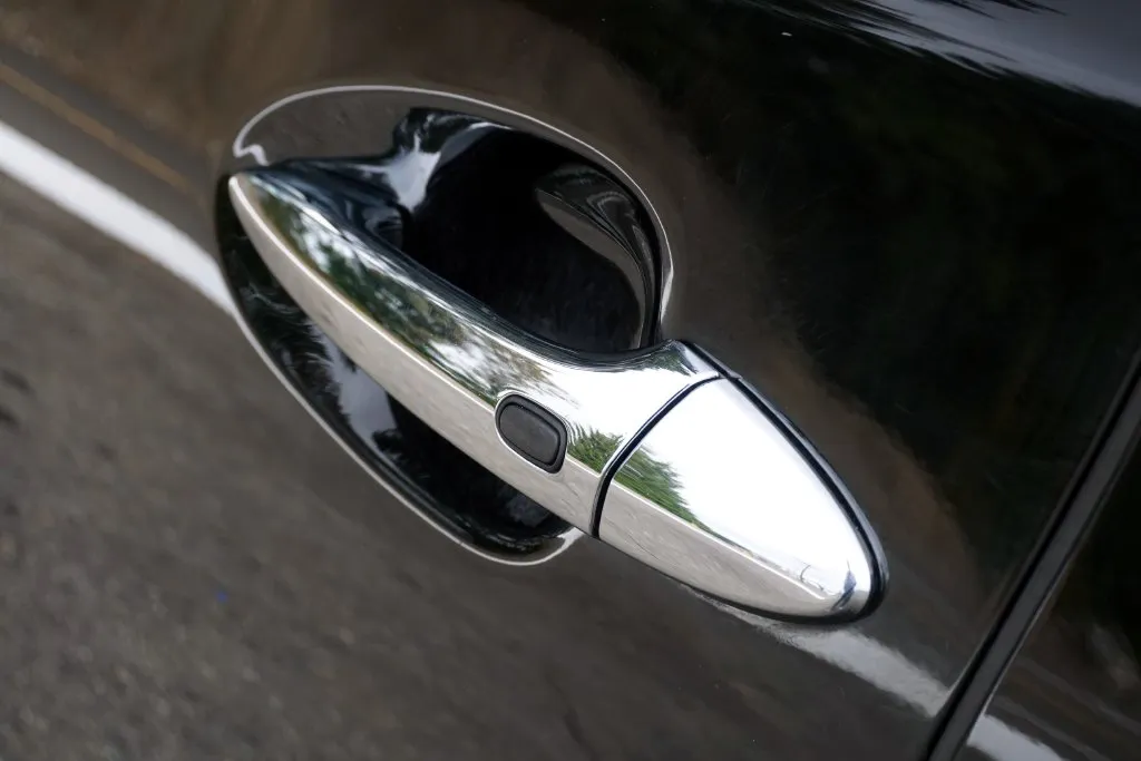 Lexus LS photo 9
