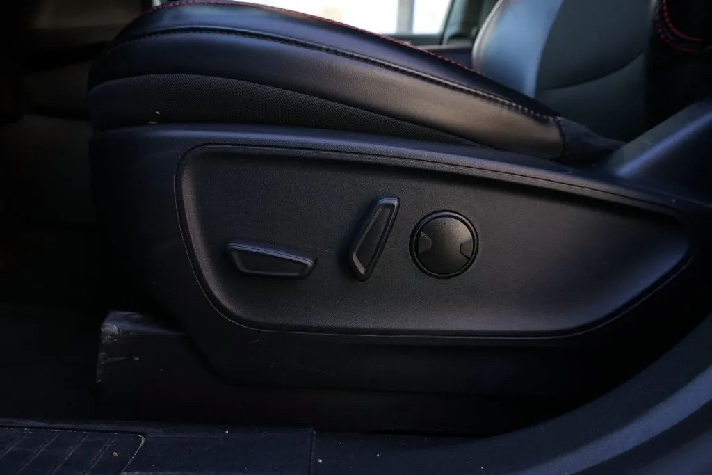 Ford Escape photo 14