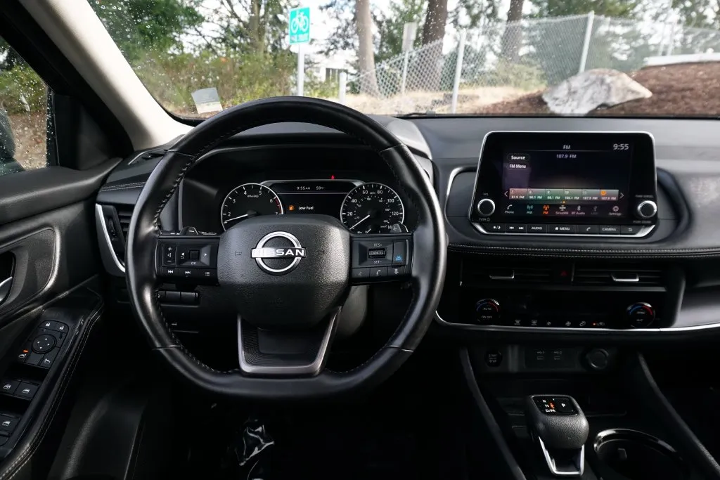 Nissan Rogue photo 27