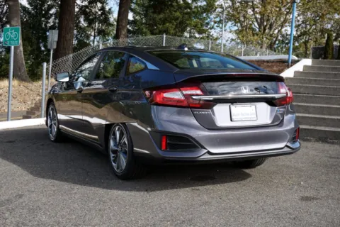 More photos of 2020 Honda Clarity Plug-In Hybrid Touring at South Tacoma Auto, WA