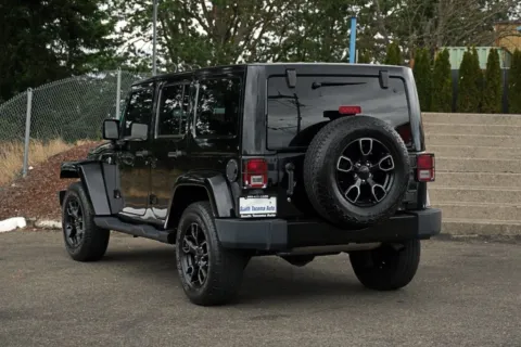 More photos of 2018 Jeep Wrangler JK Unlimited Altitude at South Tacoma Auto, WA