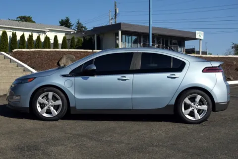 More photos of 2015 Chevrolet Volt at South Tacoma Auto, WA