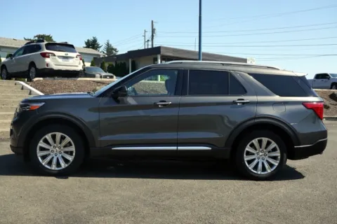 More photos of 2020 Ford Explorer Limited at South Tacoma Auto, WA