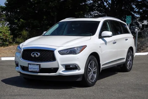 More photos of 2017 INFINITI QX60 at South Tacoma Auto, WA