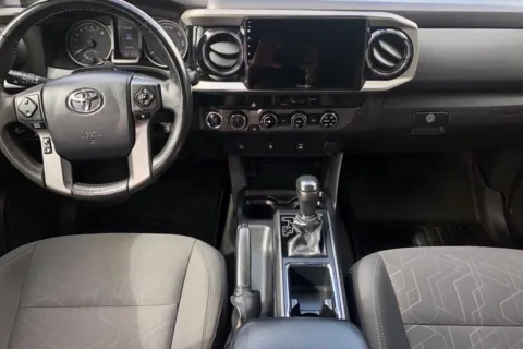 More photos of 2017 Toyota Tacoma TRD Sport at South Tacoma Auto, WA