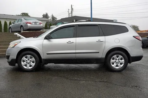 More photos of 2017 Chevrolet Traverse LS at South Tacoma Auto, WA