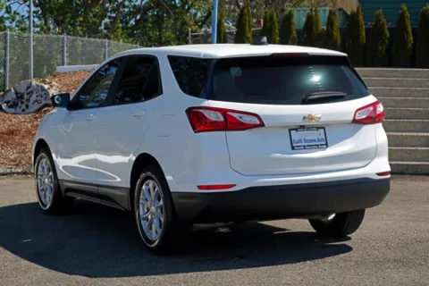 More photos of 2021 Chevrolet Equinox LS at South Tacoma Auto, WA