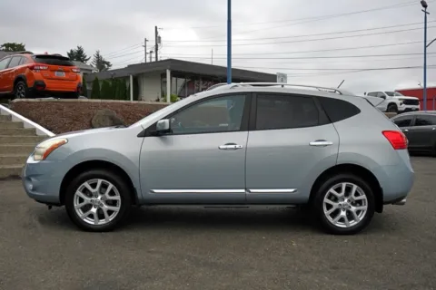 More photos of 2013 Nissan Rogue SL at South Tacoma Auto, WA