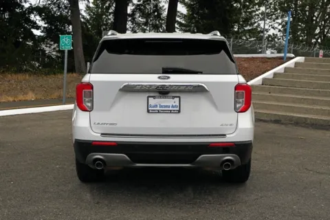 More photos of 2022 Ford Explorer Limited at South Tacoma Auto, WA