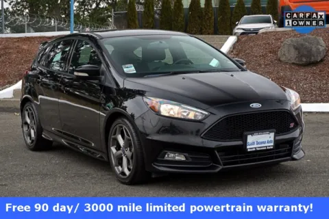 Black 2018 Ford Focus ST for sale in Tacoma, WA