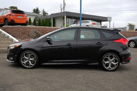 More photos of 2018 Ford Focus ST at South Tacoma Auto, WA