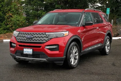 More photos of 2023 Ford Explorer Limited at South Tacoma Auto, WA