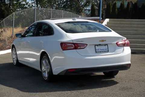 More photos of 2022 Chevrolet Malibu LT at South Tacoma Auto, WA