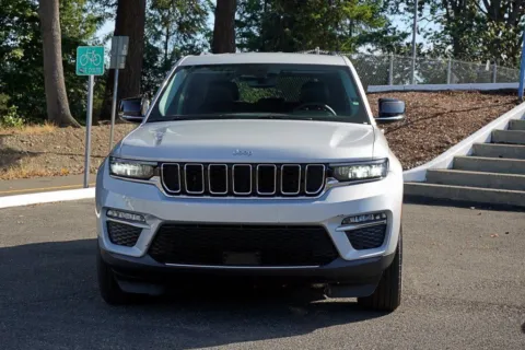 Photos of 2023 Jeep Grand Cherokee Limited for sale in Tacoma, WA at South Tacoma Auto