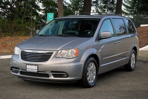 Another view of 2014 Chrysler Town & Country Touring for sale in Tacoma, WA at South Tacoma Auto