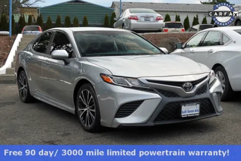 Silver 2019 Toyota Camry SE for sale in Tacoma, WA