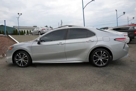 Another view of 2019 Toyota Camry SE for sale in Tacoma, WA at South Tacoma Auto